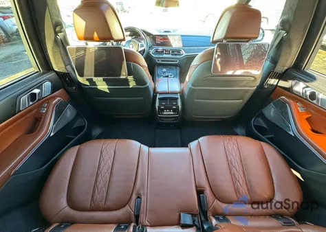 2019 BMW X7 xDrive50I z USA, uszkodzony, nr VIN 5UXCX4C58KLS38623